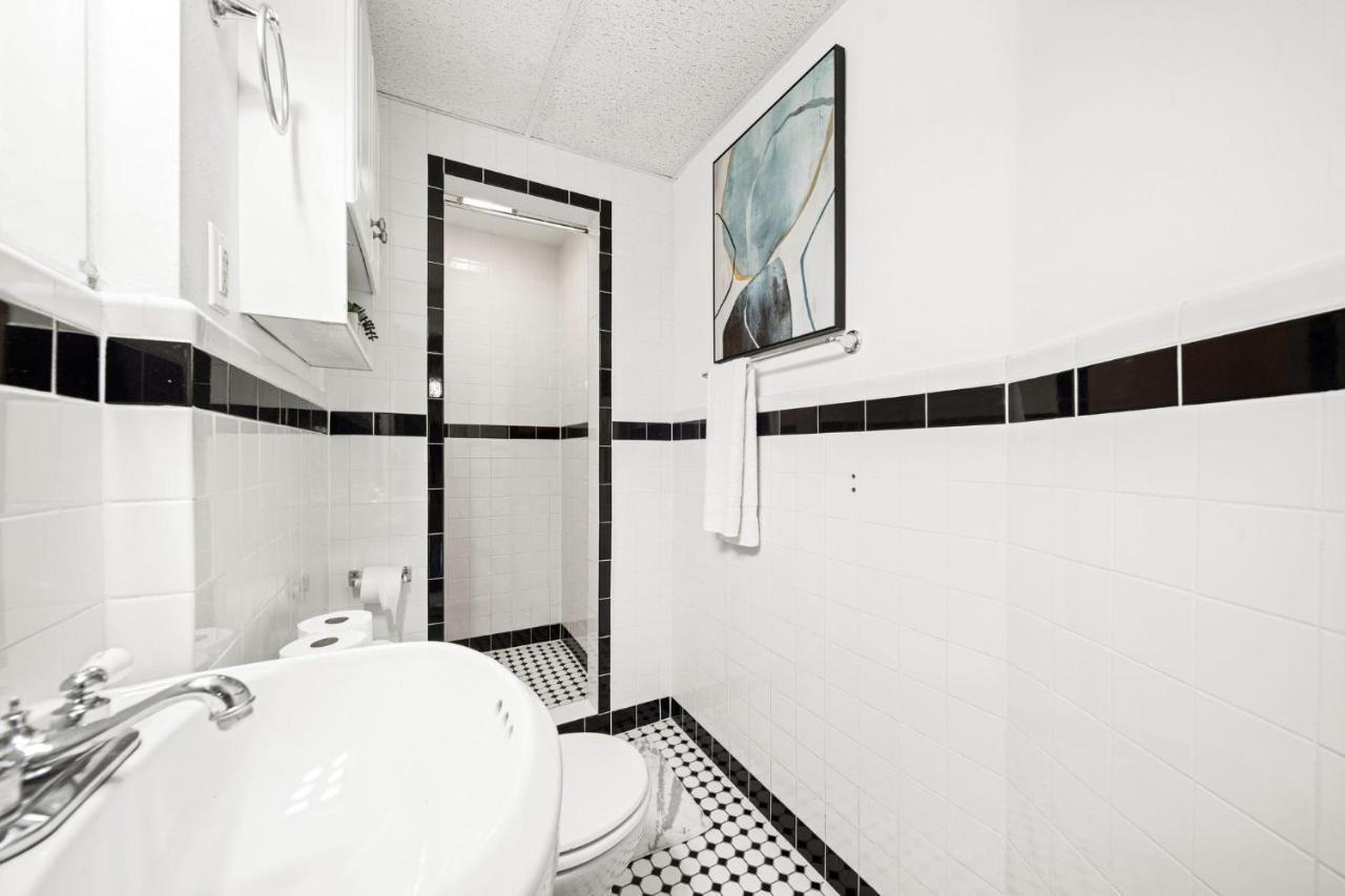 בוסטון Cozy Up In 5Br Apt Near Charming Oak Square מראה חיצוני תמונה